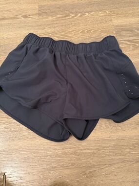 Old Navy Black Athletic Shorts with Inner Liner